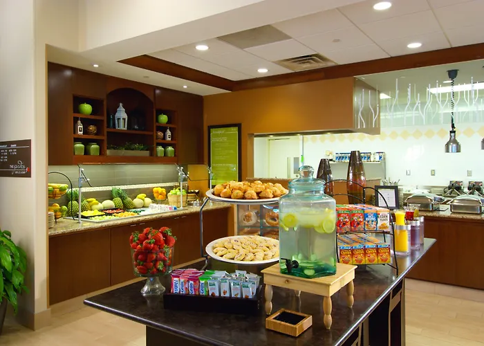 Hilton Garden 3*