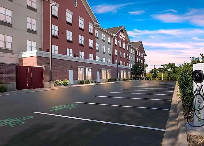 Hilton Garden 3* Rockford